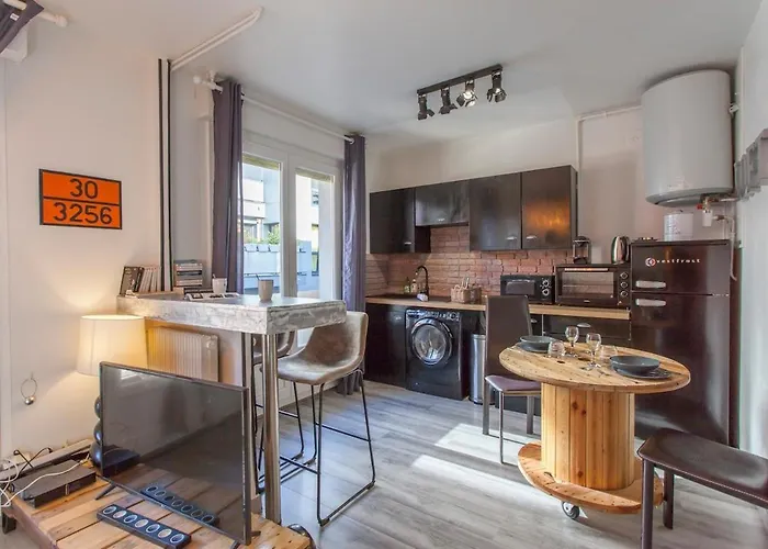 Montagnes Russes Apartment